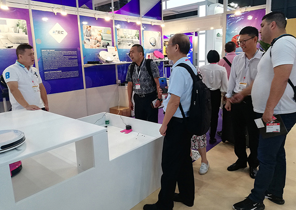 2019 Hong Kong Mobile Electronics Show kicked off, Jingrong Technology won praise